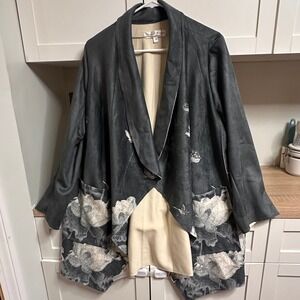 Chelsea & Theodore Soft‎ Faux Leather Jacket Sz 1X Gray Floral Layering Durable